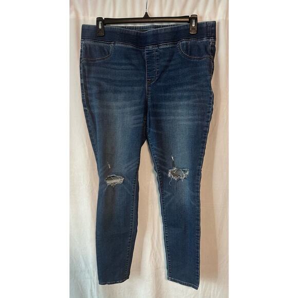 Old Navy Rockstar Jeggings Women's Size 18 Dark Wash Blue Distressed Denim - Picture 1 of 3